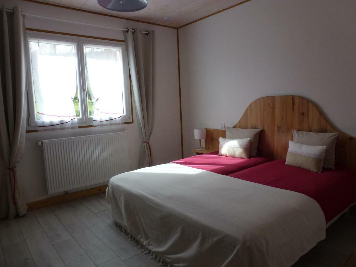 Redspring Chambres D'Hotes Coligny المظهر الخارجي الصورة
