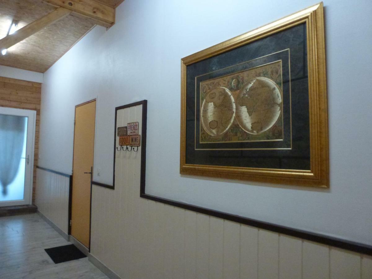 Redspring Chambres D'Hotes Coligny المظهر الخارجي الصورة