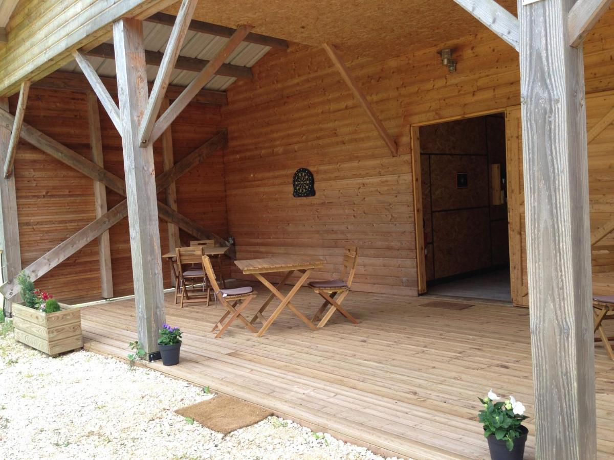 Redspring Chambres D'Hotes Coligny المظهر الخارجي الصورة